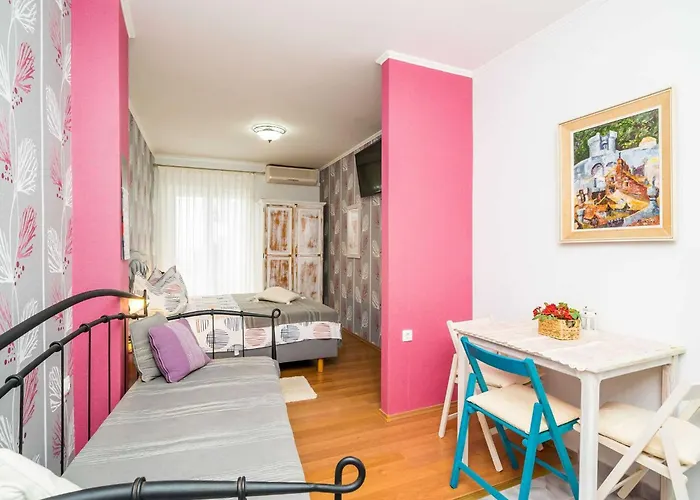 Palma- With Balcony And Sea View 1 *